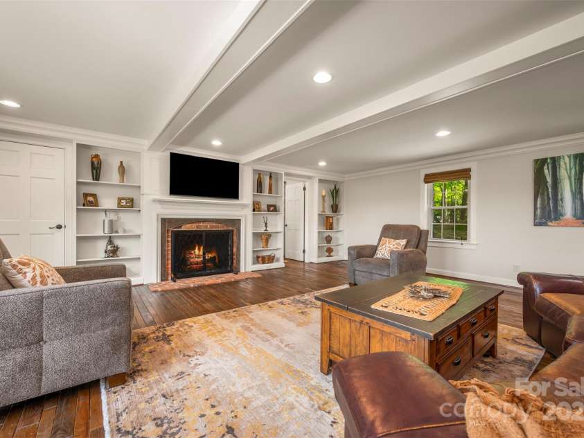 354 Jasmine Lane, Tryon, NC 28782.  MLS# CAR4252760, YatesRealty ID 10677. 
