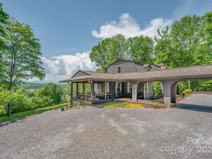 354 Jasmine Lane, Tryon, NC 28782.  MLS# CAR4252760, YatesRealty ID 10677. 