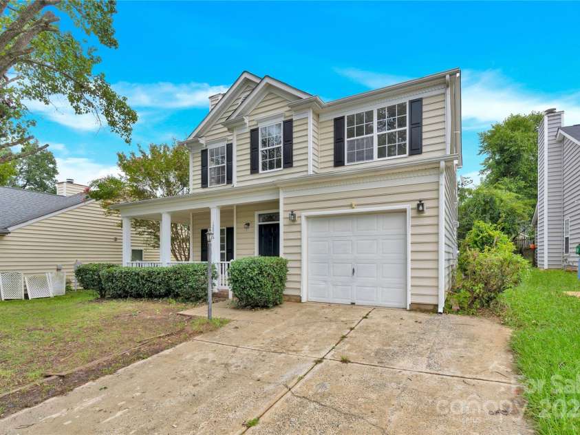 12016 Gemstone Court, Charlotte, NC 28269.  MLS# CAR4291584, YatesRealty ID 10679. 