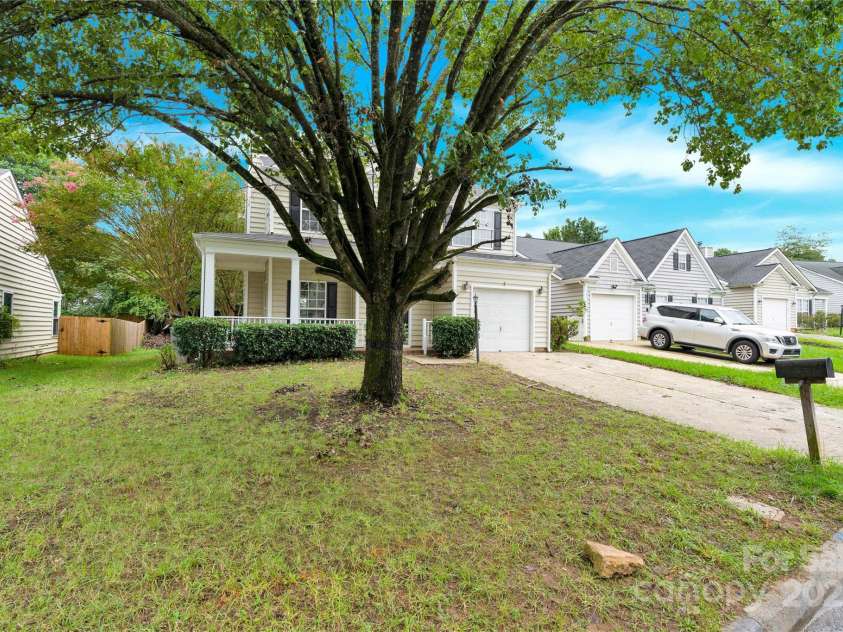 12016 Gemstone Court, Charlotte, NC 28269.  MLS# CAR4291584, YatesRealty ID 10679. 