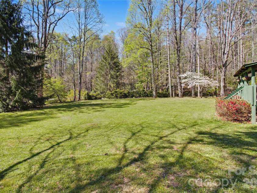 51 Hawks Landing, Weaverville, NC 28787.  MLS# CAR4366458, YatesRealty ID 10679. Large Spacious Yard
