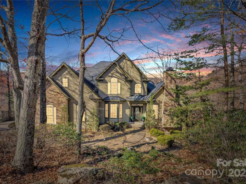 20 Moccasin Flower Trail, Landrum, SC 29356.  MLS# CAR4328133, YatesRealty ID 1068. 