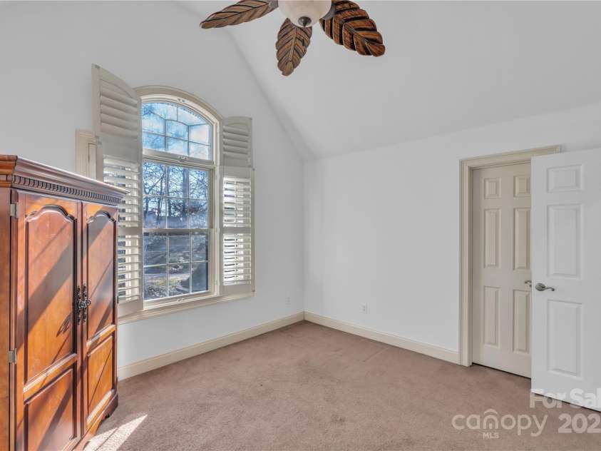 20 Moccasin Flower Trail, Landrum, SC 29356.  MLS# CAR4328133, YatesRealty ID 1068. 