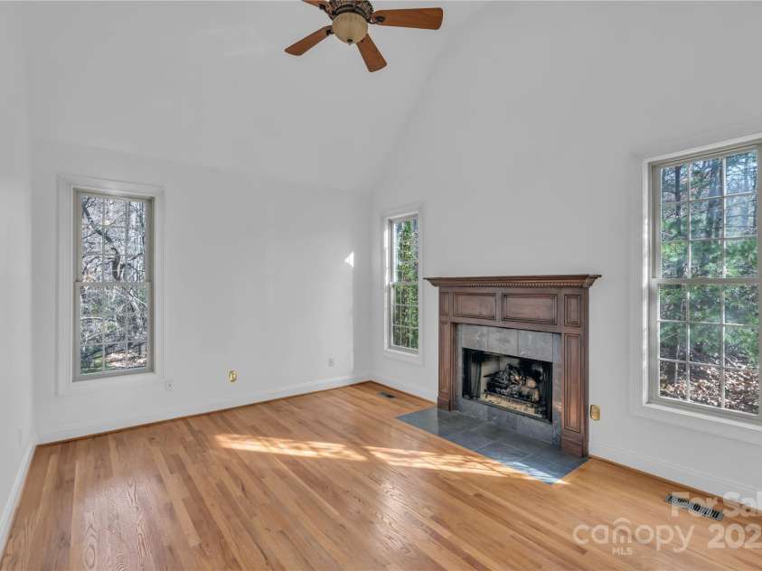 20 Moccasin Flower Trail, Landrum, SC 29356.  MLS# CAR4328133, YatesRealty ID 1068. 