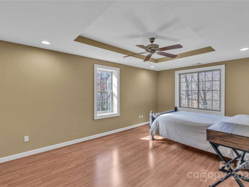 20 Moccasin Flower Trail, Landrum, SC 29356.  MLS# CAR4328133, YatesRealty ID 1068. 