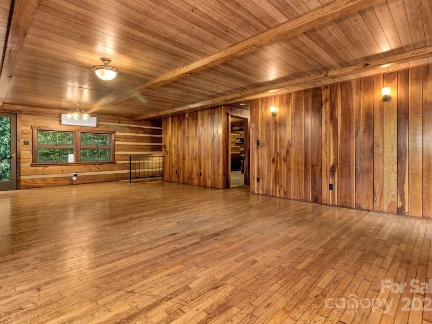 200 Dry Branch Road, Marshall, NC 28753.  MLS# CAR4308414, YatesRealty ID 10680. 