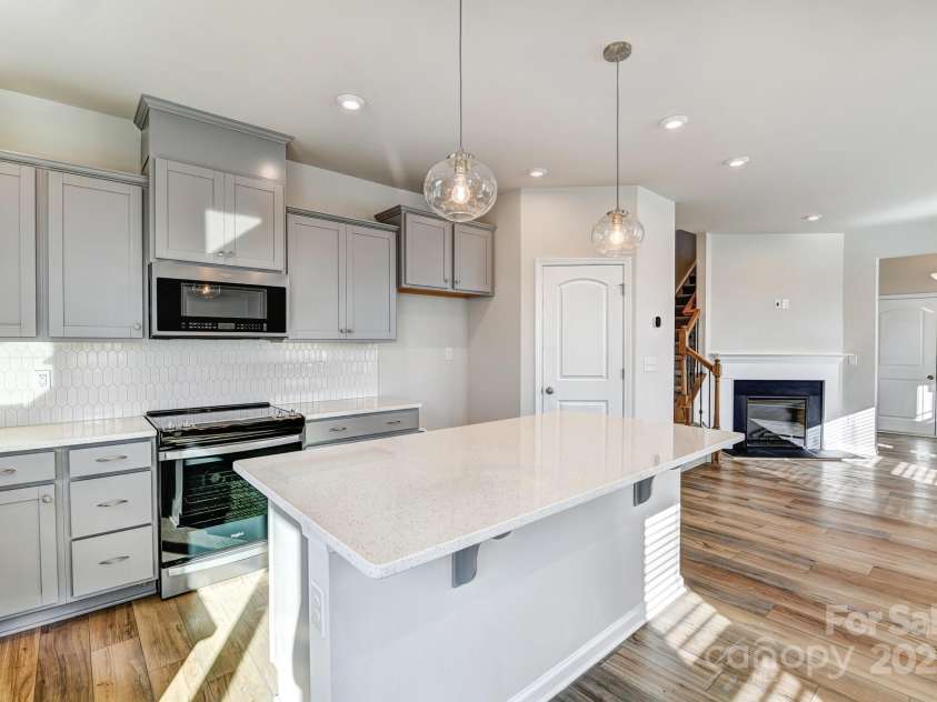 8017 Downy Oak Lane, Charlotte, NC 28269.  MLS# CAR4233938, YatesRealty ID 10680. For representation purposes of floorplan only, actual homesite is under construction and design and structural options may vary