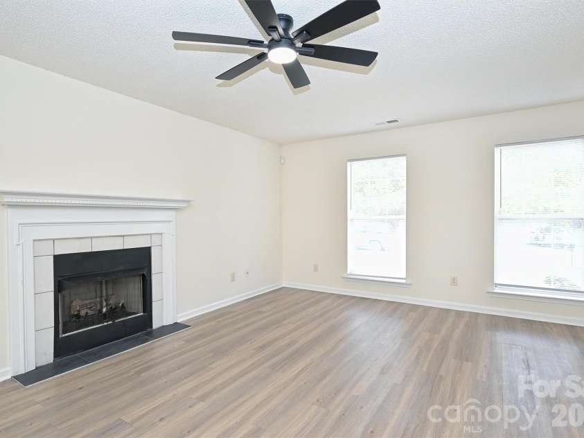 11118 Gold Pan Road, Charlotte, NC 28215.  MLS# CAR4367608, YatesRealty ID 10683. 