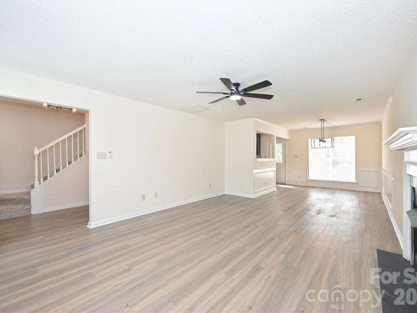 11118 Gold Pan Road, Charlotte, NC 28215.  MLS# CAR4367608, YatesRealty ID 10683. 