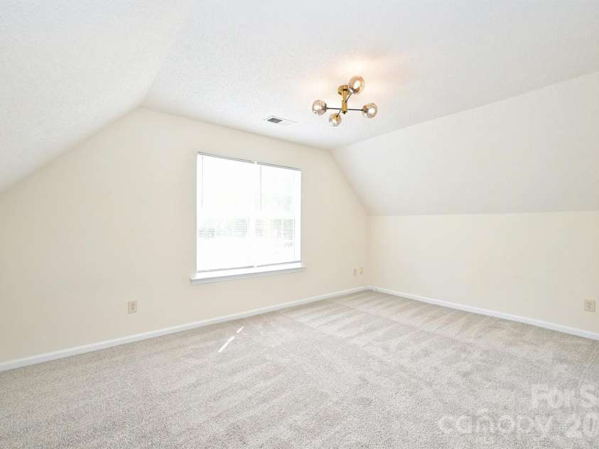 11118 Gold Pan Road, Charlotte, NC 28215.  MLS# CAR4367608, YatesRealty ID 10683. 