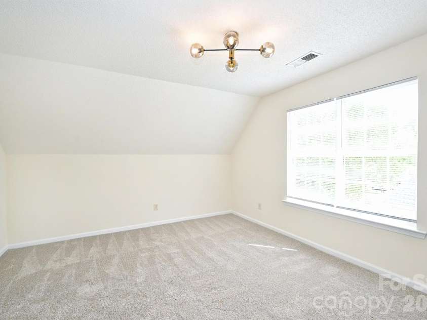 11118 Gold Pan Road, Charlotte, NC 28215.  MLS# CAR4367608, YatesRealty ID 10683. 