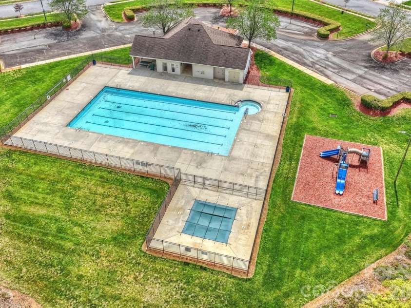 11118 Gold Pan Road, Charlotte, NC 28215.  MLS# CAR4367608, YatesRealty ID 10683. 