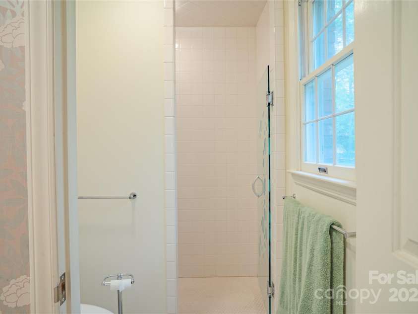 290 Tranquility Place, Hendersonville, NC 28739.  MLS# CAR4252243, YatesRealty ID 10683. 