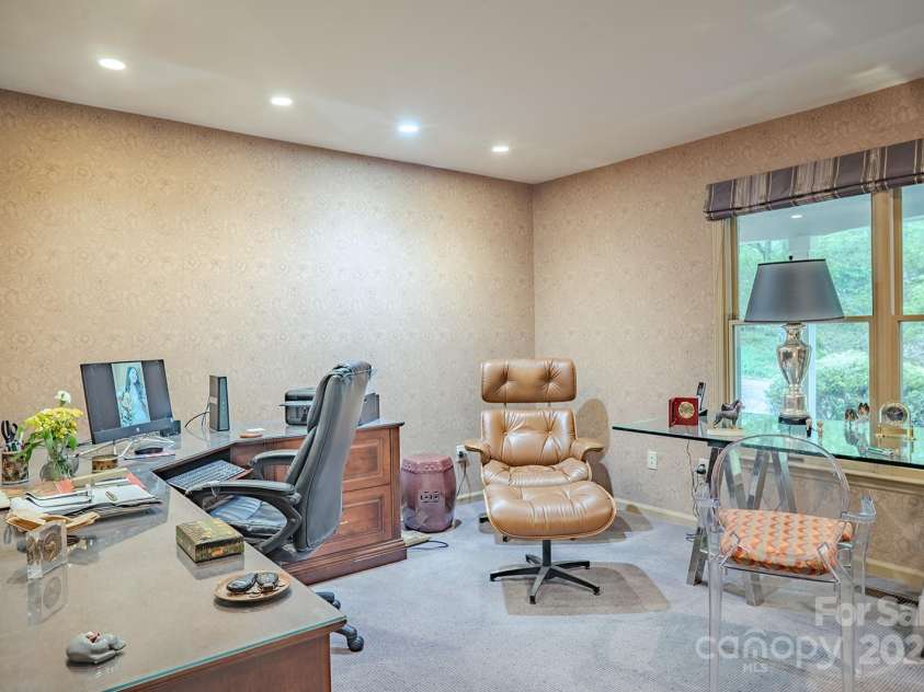 290 Tranquility Place, Hendersonville, NC 28739.  MLS# CAR4252243, YatesRealty ID 10683. 