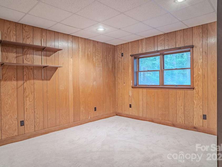 290 Tranquility Place, Hendersonville, NC 28739.  MLS# CAR4252243, YatesRealty ID 10683. 