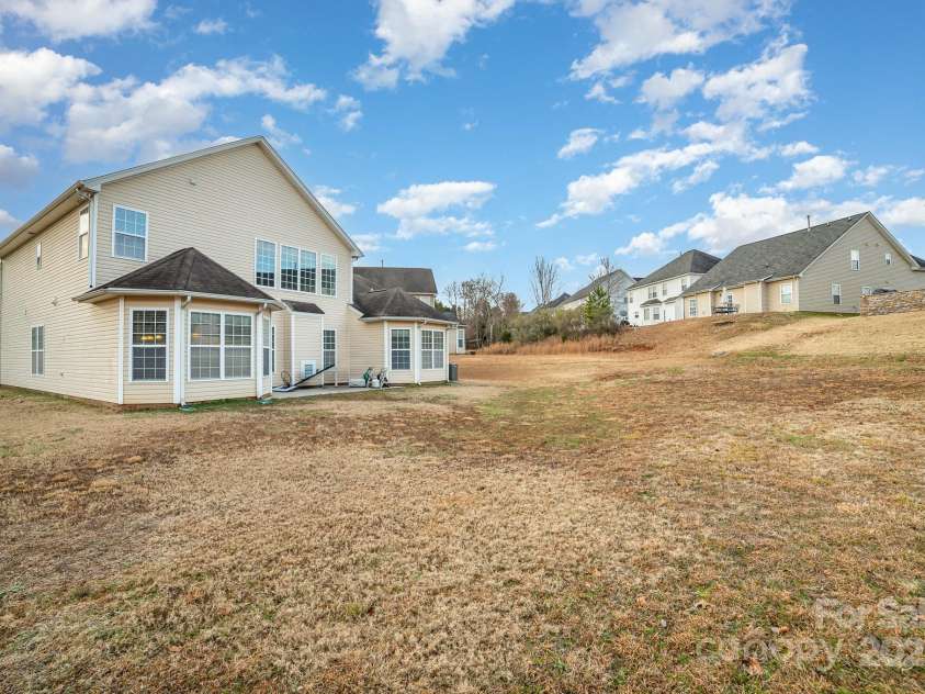 16737 Winston Oaks Court, Charlotte, NC 28213.  MLS# CAR4213082, YatesRealty ID 10685. 