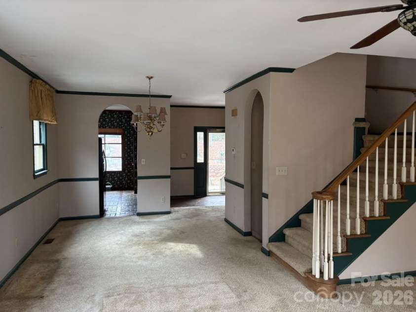 6231 Padget Parrish Court, Charlotte, NC 28270.  MLS# CAR4345327, YatesRealty ID 10685. 
