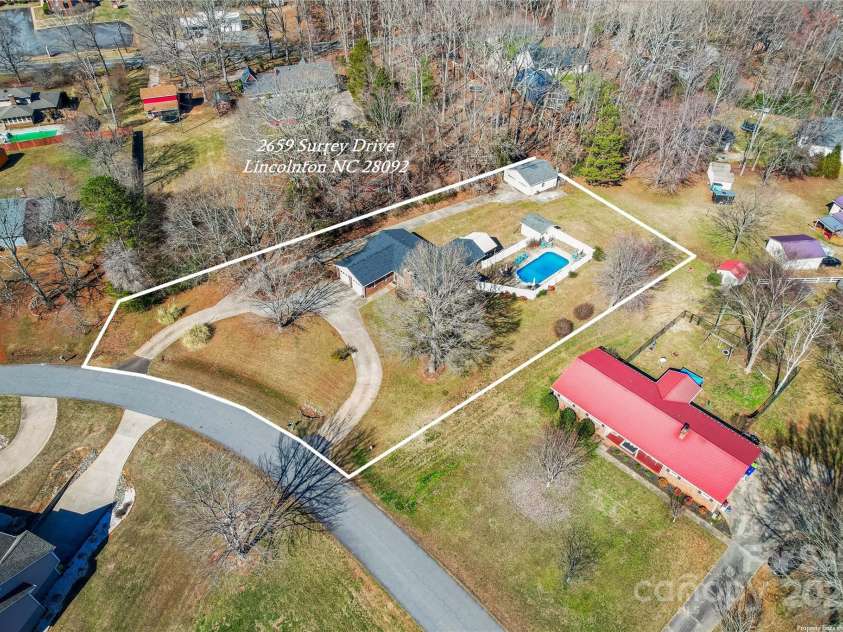 2659 Surrey Drive, Lincolnton, NC 28092.  MLS# CAR4224452, YatesRealty ID 10686. 