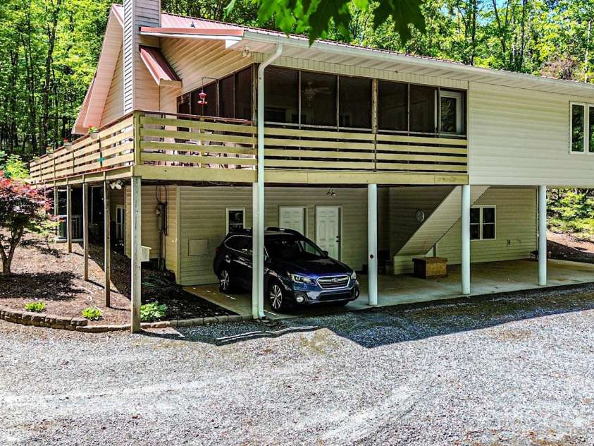 164 Forest Ridge Drive, Rutherfordton, NC 28139.  MLS# CAR4252885, YatesRealty ID 10687. 