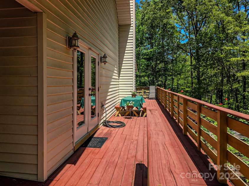 164 Forest Ridge Drive, Rutherfordton, NC 28139.  MLS# CAR4252885, YatesRealty ID 10687. 