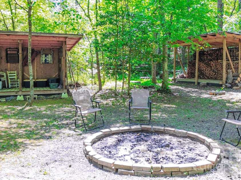 164 Forest Ridge Drive, Rutherfordton, NC 28139.  MLS# CAR4252885, YatesRealty ID 10687. 