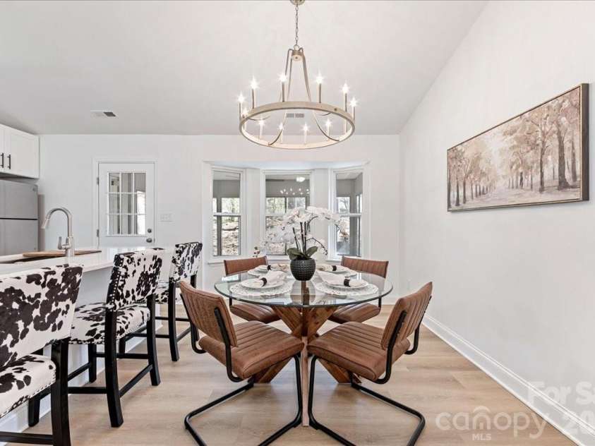 231 West Avenue, Charlotte, NC 28208.  MLS# CAR4362188, YatesRealty ID 10688. 