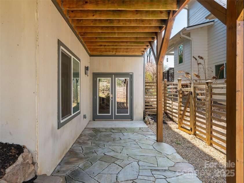 27 Mauricet Lane, Asheville, NC 28806.  MLS# CAR4242081, YatesRealty ID 10688. Patio for Basement level
