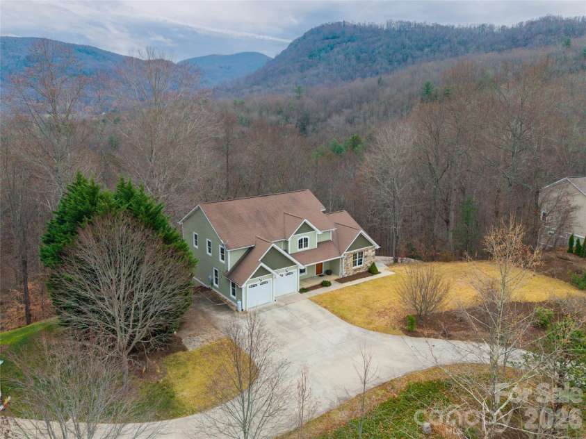 98 Sovereign Lane, Fairview, NC 28730.  MLS# CAR4326130, YatesRealty ID 10689. Aerial showing driveway