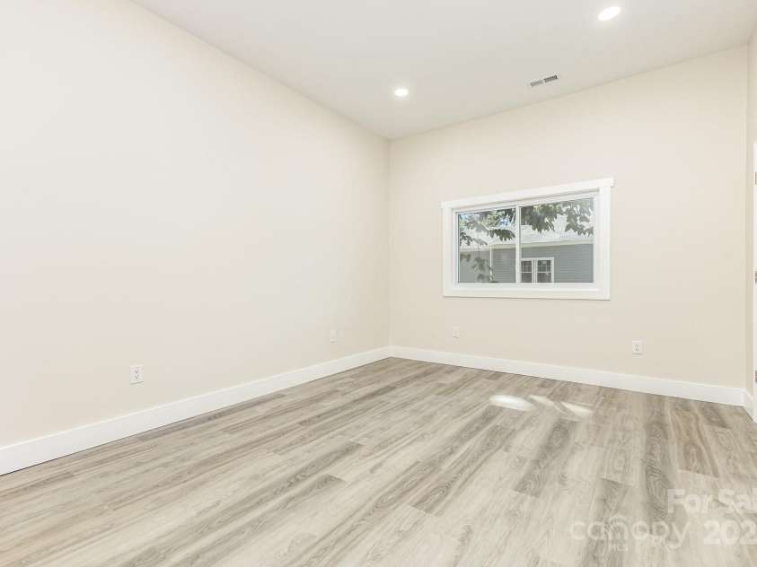 1205 Lafayette Street, Shelby, NC 28152.  MLS# CAR4309488, YatesRealty ID 1069. 