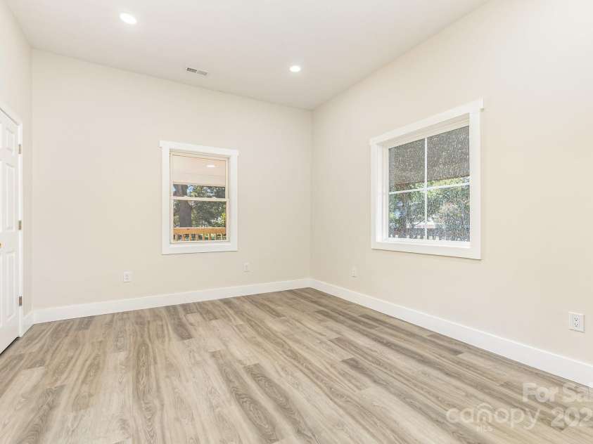 1205 Lafayette Street, Shelby, NC 28152.  MLS# CAR4309488, YatesRealty ID 1069. 