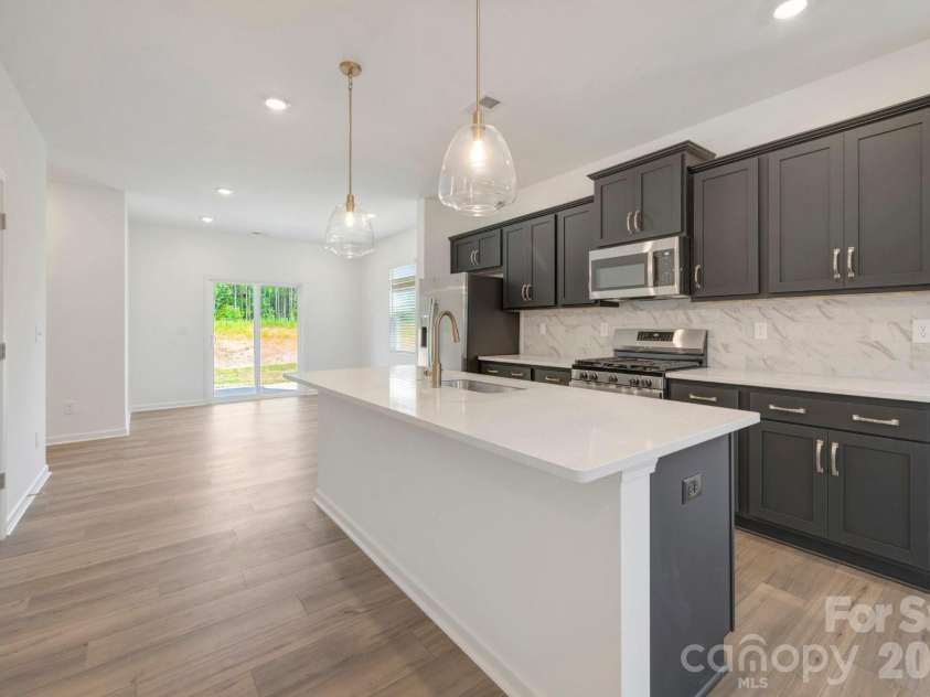 1485 Kate Cecil Way, York, SC 29745.  MLS# CAR4337084, YatesRealty ID 10690. Kitchen