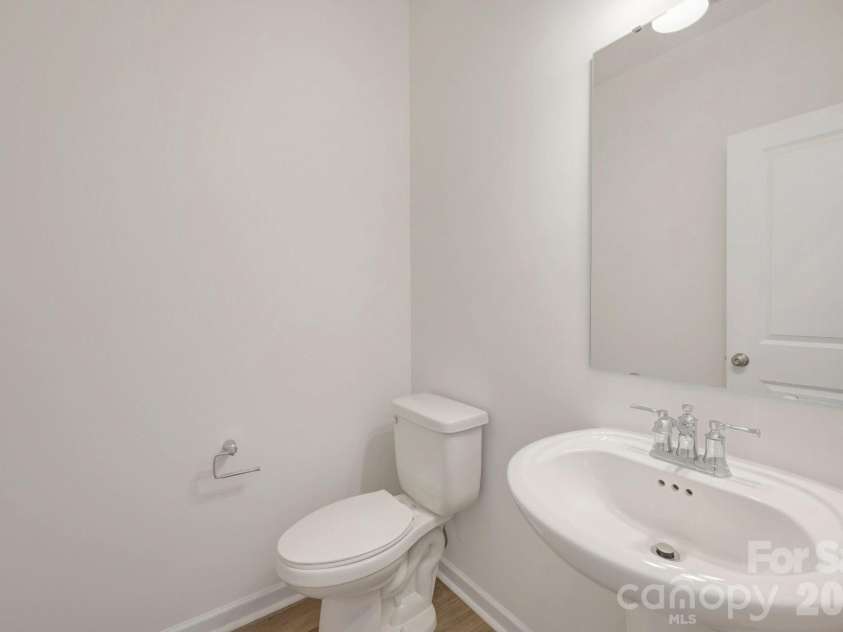 1485 Kate Cecil Way, York, SC 29745.  MLS# CAR4337084, YatesRealty ID 10690. Powder room