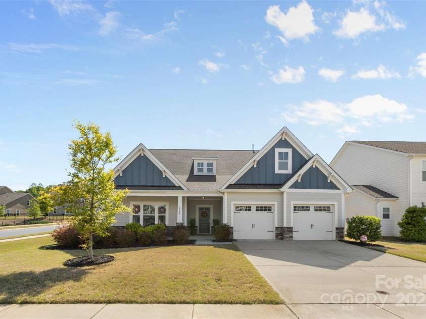2704 Watergarden Street, York, SC 29745.  MLS# CAR4247917, YatesRealty ID 10691. 