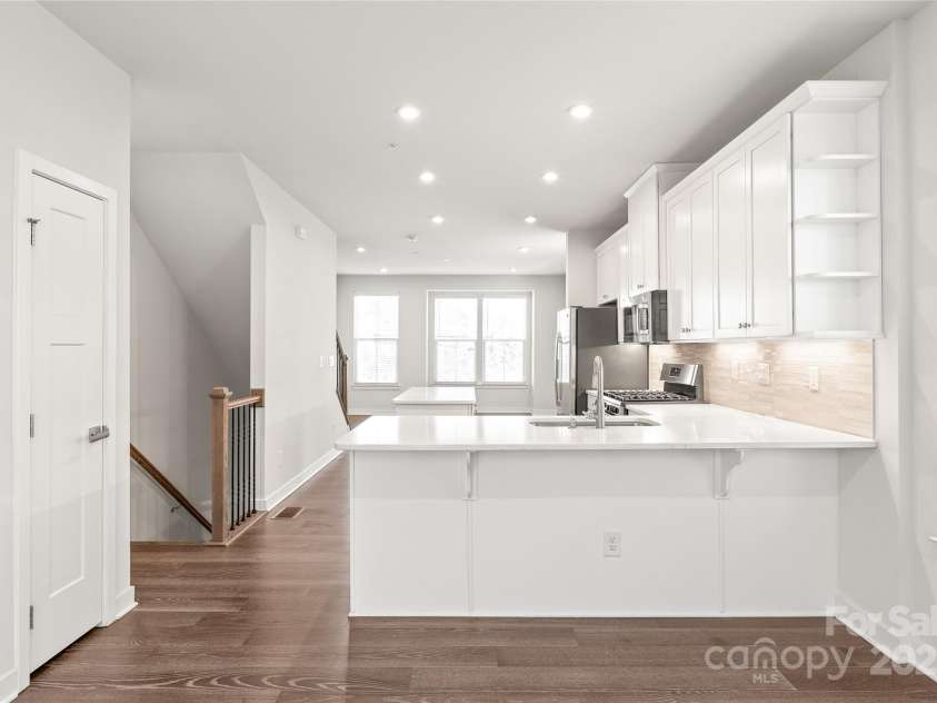 448 16th Street, Charlotte, NC 28206.  MLS# CAR4216212, YatesRealty ID 10692. 