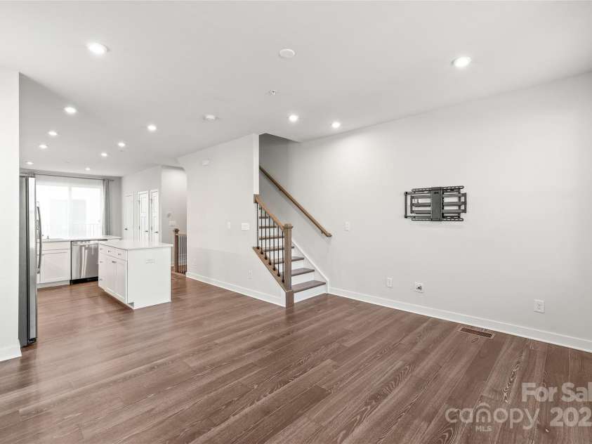 448 16th Street, Charlotte, NC 28206.  MLS# CAR4216212, YatesRealty ID 10692. 