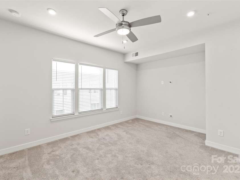 448 16th Street, Charlotte, NC 28206.  MLS# CAR4216212, YatesRealty ID 10692. 