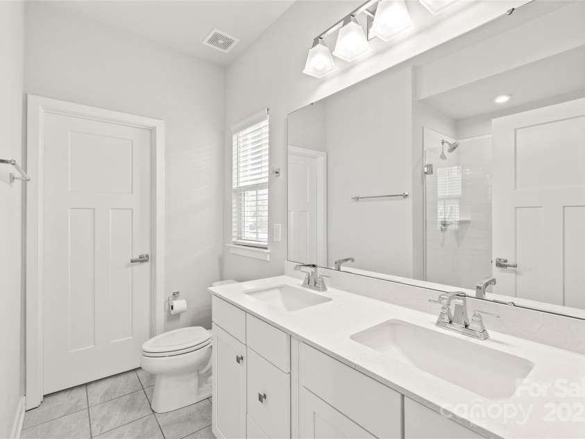 448 16th Street, Charlotte, NC 28206.  MLS# CAR4216212, YatesRealty ID 10692. 