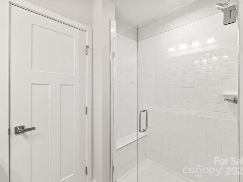448 16th Street, Charlotte, NC 28206.  MLS# CAR4216212, YatesRealty ID 10692. 