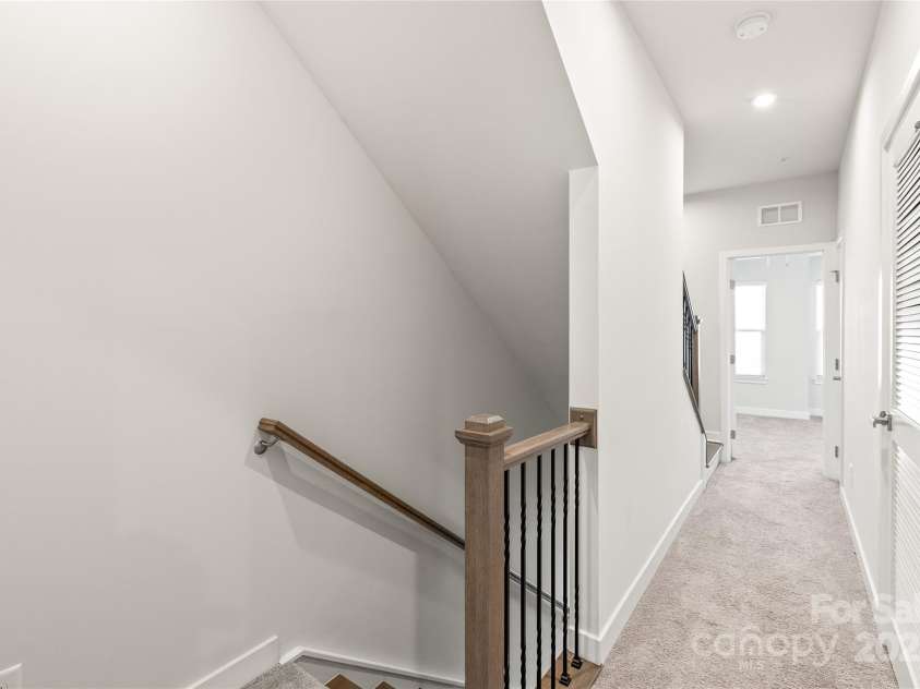 448 16th Street, Charlotte, NC 28206.  MLS# CAR4216212, YatesRealty ID 10692. 