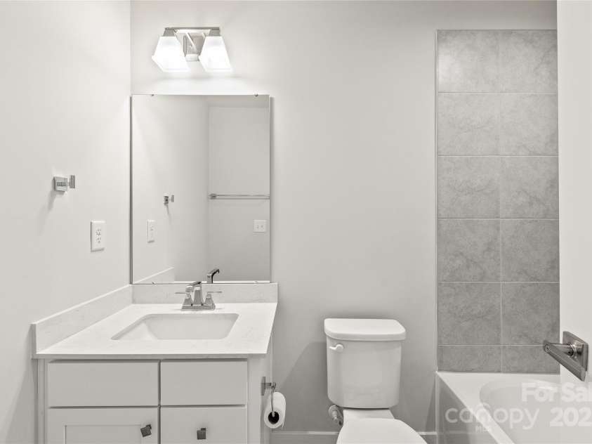 448 16th Street, Charlotte, NC 28206.  MLS# CAR4216212, YatesRealty ID 10692. 