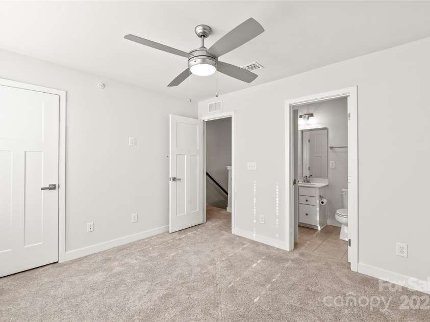 448 16th Street, Charlotte, NC 28206.  MLS# CAR4216212, YatesRealty ID 10692. 