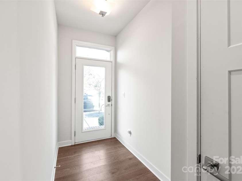 448 16th Street, Charlotte, NC 28206.  MLS# CAR4216212, YatesRealty ID 10692. 