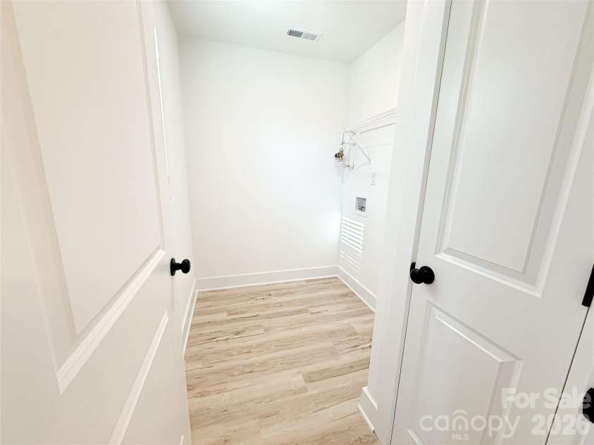 1301 Mt Vernon Avenue, Kannapolis, NC 28083.  MLS# CAR4351266, YatesRealty ID 10693. Laundry 
