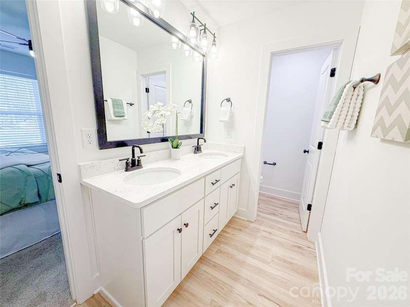 1301 Mt Vernon Avenue, Kannapolis, NC 28083.  MLS# CAR4351266, YatesRealty ID 10693. Primary bathroom 
