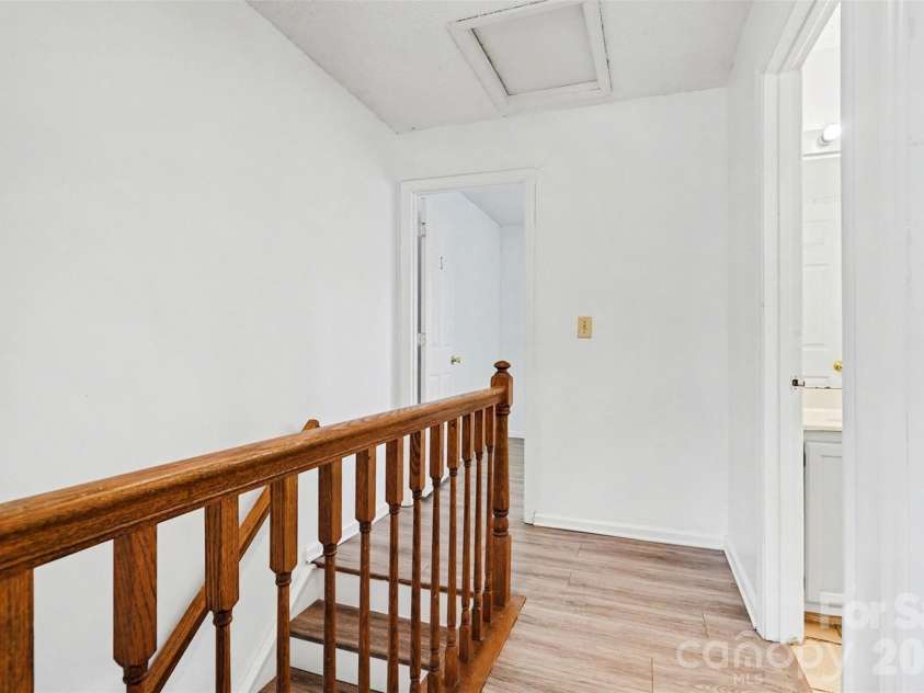 535 Lex Drive, Charlotte, NC 28262.  MLS# CAR4361140, YatesRealty ID 10694. 