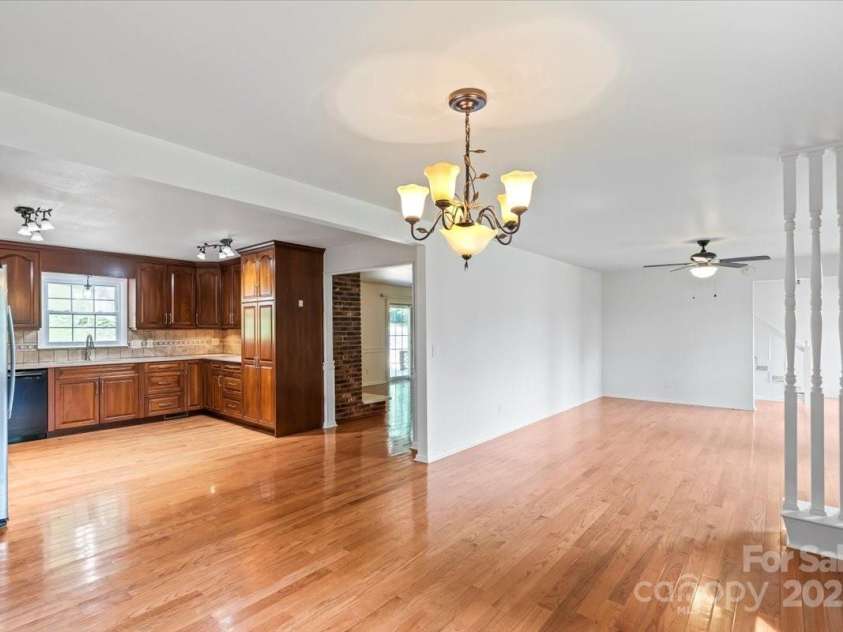 697 Wilson Valley Drive, Marion, NC 28752.  MLS# CAR4270217, YatesRealty ID 10694. 