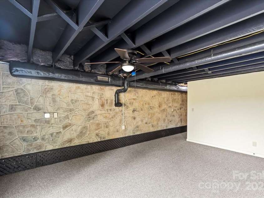 697 Wilson Valley Drive, Marion, NC 28752.  MLS# CAR4270217, YatesRealty ID 10694. 