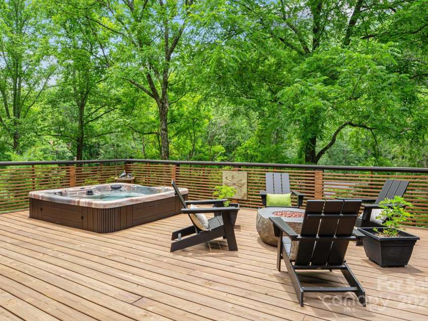 2752 Gerton Highway, Gerton, NC 28735.  MLS# CAR4242330, YatesRealty ID 10697. 