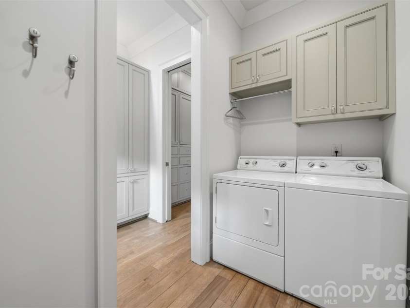 834 9th Avenue, Hickory, NC 28601.  MLS# CAR4366264, YatesRealty ID 10697. Laundry Area