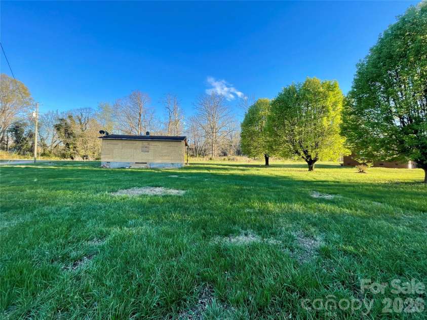 119 Z A Hunter Road, Bessemer City, NC 28016.  MLS# CAR4359704, YatesRealty ID 10698. 